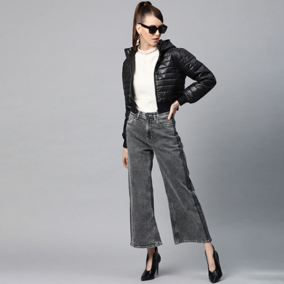 https://zestystyles.in/products/women-black-solid-cropped-puffer-jacket