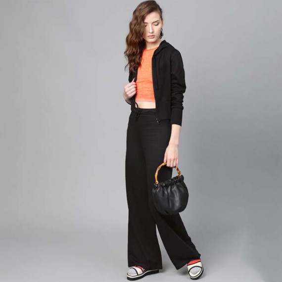 https://zestystyles.in/products/women-black-regular-fit-solid-wide-leg-track-pants