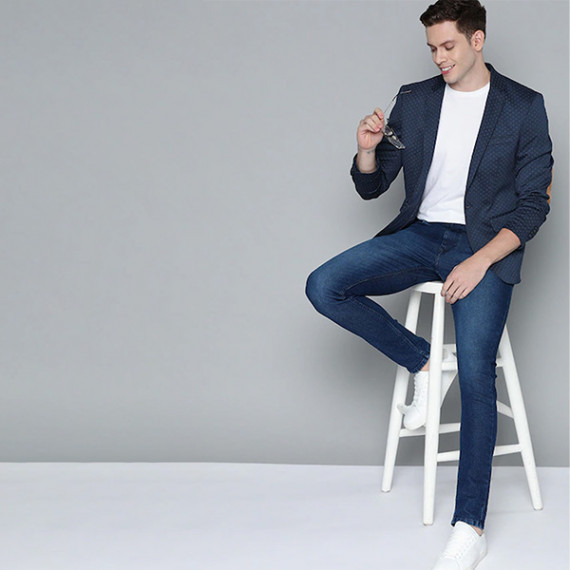 https://zestystyles.in/products/men-navy-blue-self-design-single-breasted-blazer
