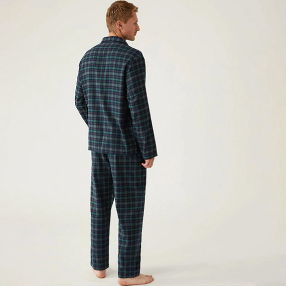 https://zestystyles.in/vi/products/men-green-blue-checked-night-suit