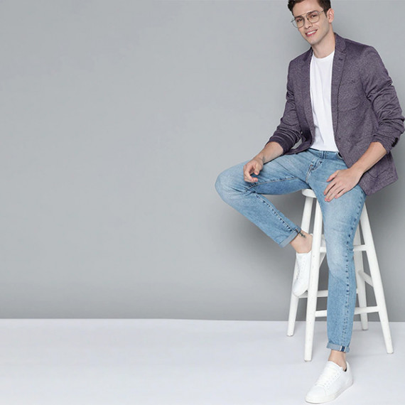https://zestystyles.in/products/men-purple-solid-single-breasted-blazer