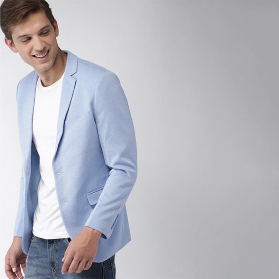 https://zestystyles.in/products/men-blue-solid-single-breasted-knitted-blazer