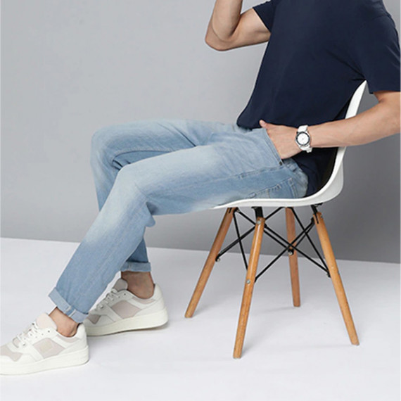 https://zestystyles.in/products/men-blue-slim-tapered-fit-light-fade-stretchable-jeans