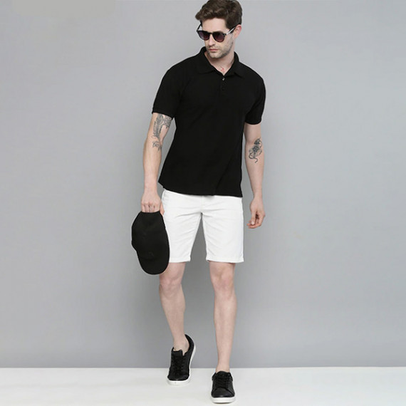 https://zestystyles.in/products/men-white-slim-fit-chino-shorts