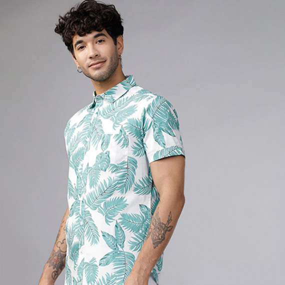 https://zestystyles.in/products/men-green-white-slim-fit-printed-casual-shirt