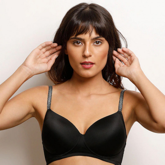 https://zestystyles.in/products/black-solid-non-wired-lightly-padded-t-shirt-bra