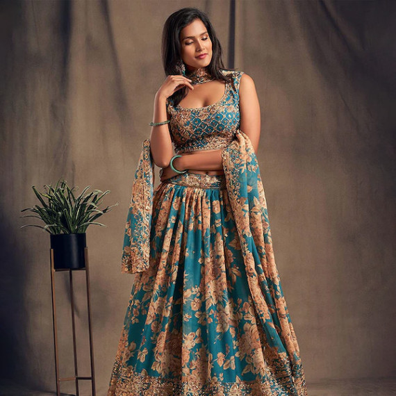 https://zestystyles.in/vi/products/blue-beige-printed-semi-stitched-lehenga-unstitched-blouse-with-dupatta