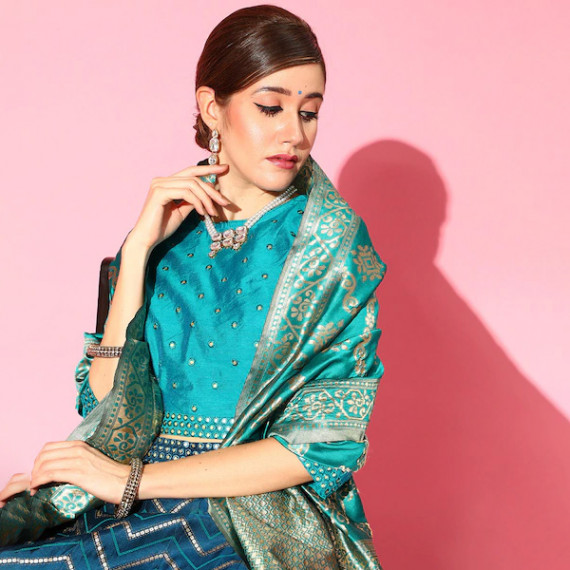 https://zestystyles.in/products/women-navy-blue-embellished-ready-to-wear-lehenga-blouse-with-dupatta